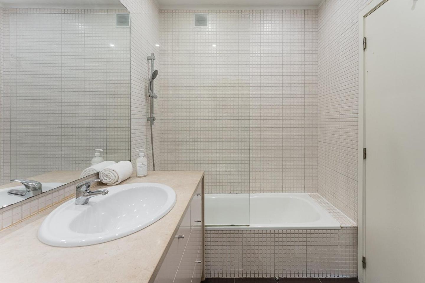Guestready - Fantastic Apt Overlooking Douro River Porto Exterior photo