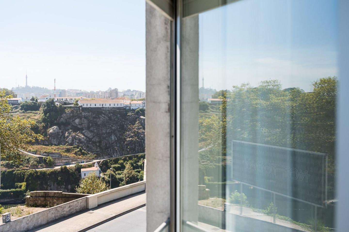 Guestready - Fantastic Apt Overlooking Douro River Porto Exterior photo